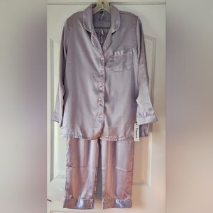 YIMANIE LIGHT PURPLE WOMEN'S PAJAMAS SIZE MEDIUM